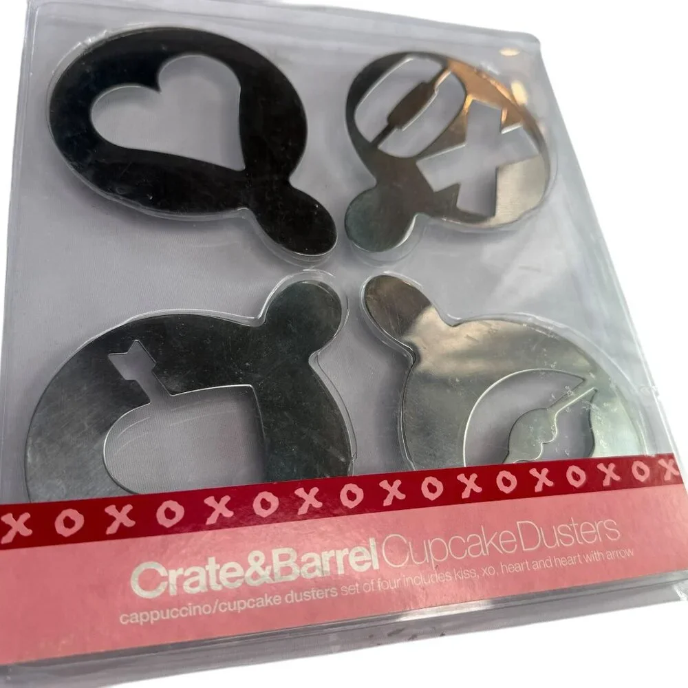Crate & Barrel Cupcake Cake Stencil Steel Hearts Valentine Dusting Sugar Lips XO